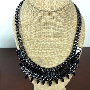Rocksbox Elegant Black Statement Necklace